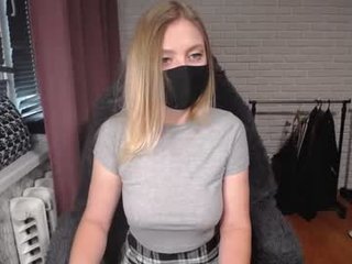 sexxxysilvana dirty webcam mature gets her asshole ohmibod inserted