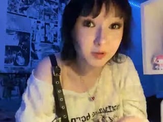 delciebakos asian teen cam babe plays with her ass hole with ohmibod inside