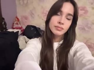 changjurik teen cam babe wants to be fucked online as hard as possible