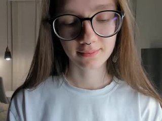 katinatonge teen cam girl plays with her tight pussy with ohmibod