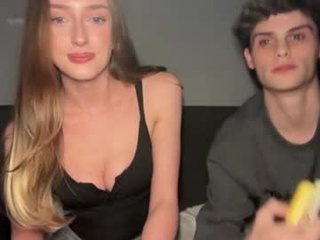 claraandnate teen couple with sensual moans filling the chatroom