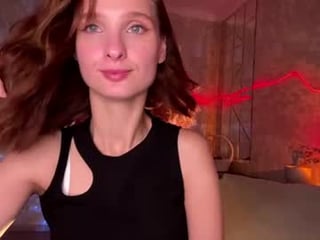 riana_razz blonde cam girl gets her ass stuffed with huge dick