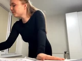 ameliachittester teenage cam girl plays with her ass hole with ohmibod inside
