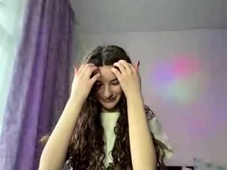 deborabeaugard gorgeous dick licking naked brunette cam babe impaled by hard meat