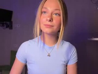 jodieswayze naked blonde cam babe with ohmibod online