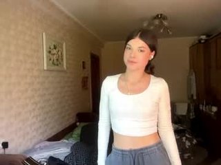 jacquehamblet cute teen cam babe loves XXX cam action with her perfect ass
