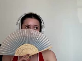 merrillnoorigian naked teen cam babe loves kiss, licked slits and pink clits on a sex cam