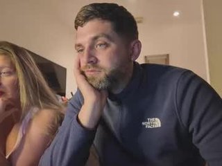 essexcouple88 webcam couple going crazy in live sex orgy