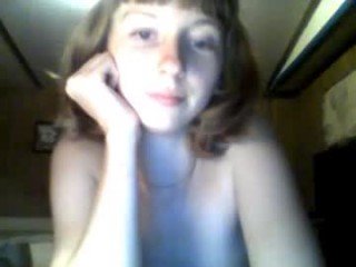 monkeygirl99 teen couple with sensual moans filling the chatroom