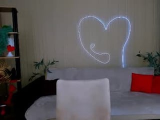 christinaconteeree pregnant cam girl enjoys hot ass live sex show with ohmibod