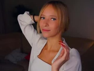 shelleybuss blonde teen cam babe plays with her tight asshole with ohmibod inside