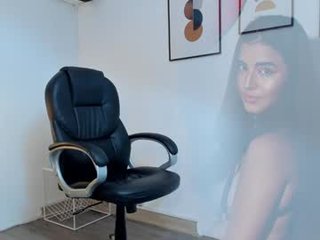 emily_bae spanish cam babe squirting with pleasure online