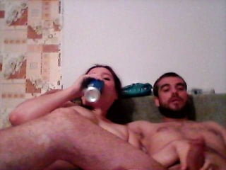 aliana1231 european cam babe offers her shaved pussy for live sex experiments online