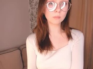 fannygail naked teen cam babe loves kiss, licked slits and pink clits on a sex cam