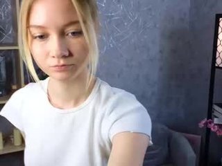 tajuanaruffner blonde cam girl in beautiful lingerie online