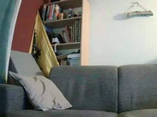 sexxx_paradise cam slut gets her pussy banged by horny guy online