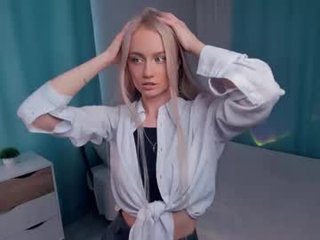 keeleyellick blonde teen cam babe plays with her tight asshole with ohmibod inside