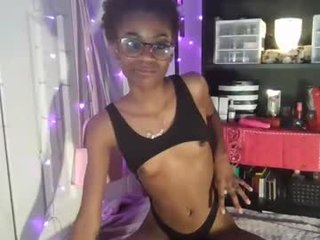 xclusivetink nude cam babe presents fetish live sex show with ohmibod