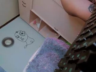 fuckmystepsissyts cam lady wants hard femdom fucking with her lover online