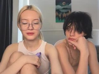 opiunarium blonde cam girl enjoys rough anal live sex with ohmibod