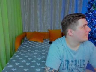 kratoslisandra blonde cam girl enjoys rough anal live sex with ohmibod