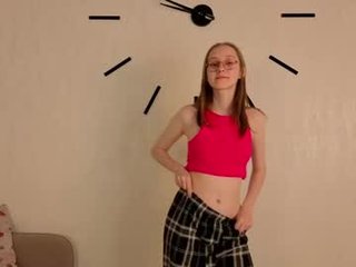 sylviepetgrave cute teen cam babe loves XXX cam action with her perfect ass