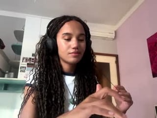 butterflyboop teen cam babe wants to be fucked online as hard as possible