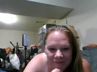 blondetoplease depraved blonde cam girl presents her pussy drilled with ohmibod