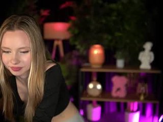 sweetdaisy_me teen cam babe wants to be fucked online as hard as possible